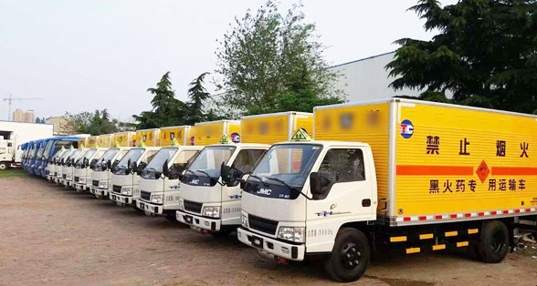 <font color='#FF6633'>危險貨物運輸車輛駕駛安全語音報警提示器</font>